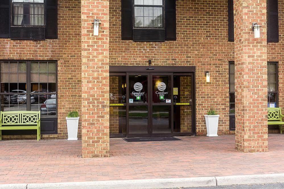 Red Roof Inn Newport News - Yorktown Exterior photo
